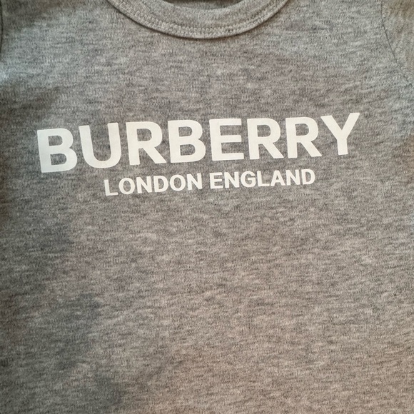 Burberry unisex baby onesie - Picture 2 of 4